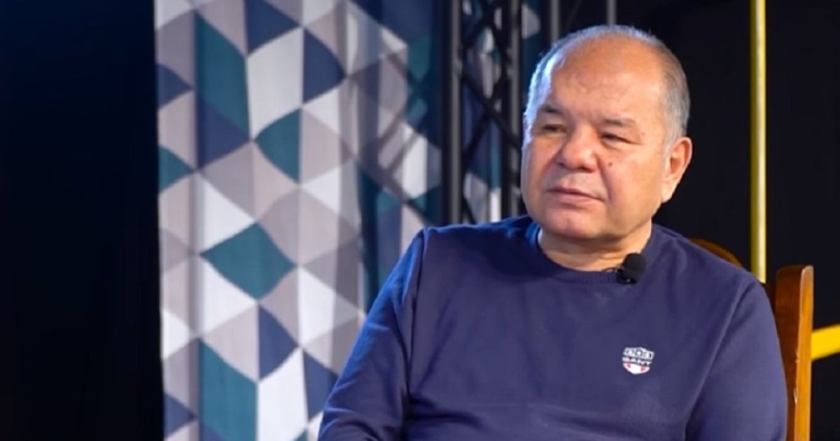 «Шешем орамал тақсын»: Уәлибек Әбдірайымов ұлының дінге бет бұруы жайлы айтты