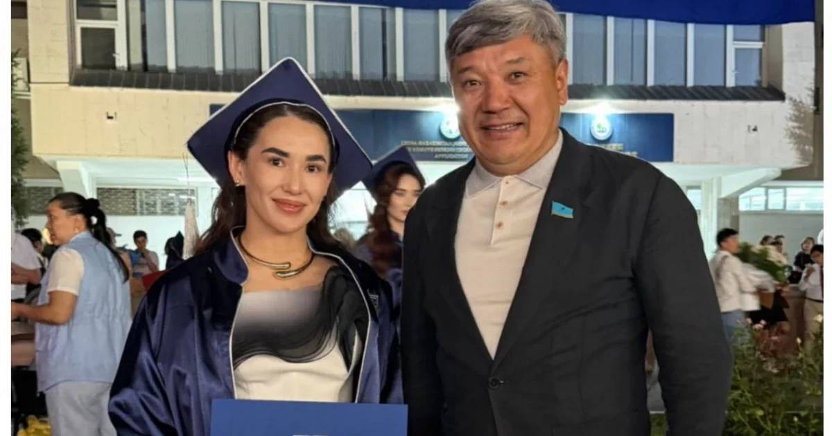 Танымал дзюдошы Әбиба Әбужақынова заңгер атанды