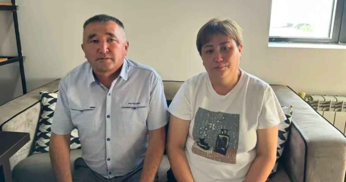 «Ұлым үшін көтеріліске де шығамын»: Дидар Қалиахметтің ата-анасы сот шешіміне қарсы шықты