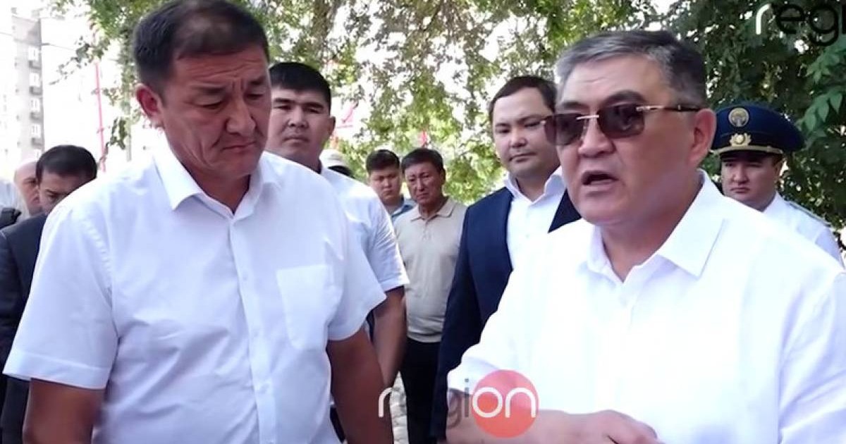 «Халықты алдай алмайсың»: Бішкек вице-мэрін Ташиев халық алдында ұстатты