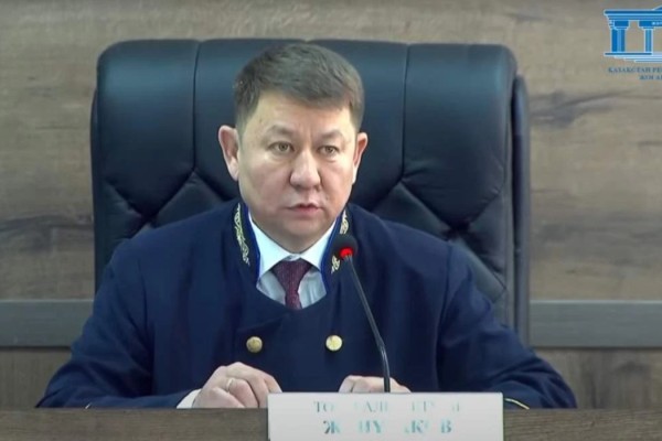 Сот үкімі шықпай тұрып пікір білдіру – заң бұзу: судья ескерту жасады