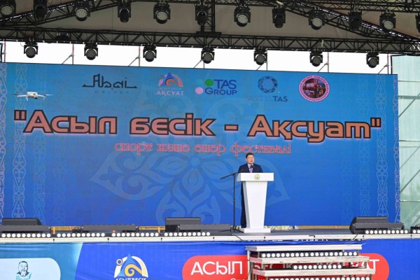 Ақсуатта ұлттық рухты ұлықтайтын республикалық фестиваль өтуде
