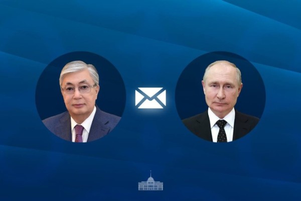 Тоқаев Ресей Президентін мемлекеттік мерекемен құттықтады