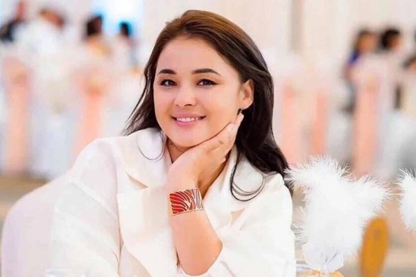 Тұрсынбектің жары сүйінші жаңалықпен бөлісті