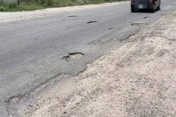Таразда жолдарды жөндемегені үшін әкімдікке 6,2 миллион теңге айыппұл салынды