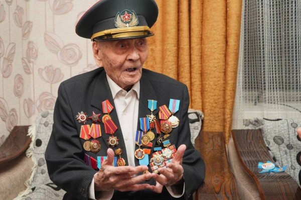 Халық қаһарманы Әбдіғали Қаймолдин 104 жасында өмірден озды
