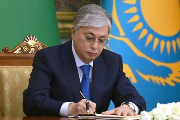 Президент жаңа Салық кодексіне қол қойды: қандай өзгерістер болады?