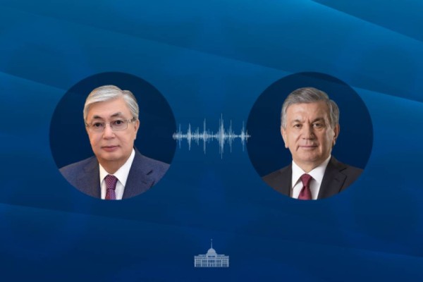 Тоқаев Мирзиёевті туған күнімен құттықтады