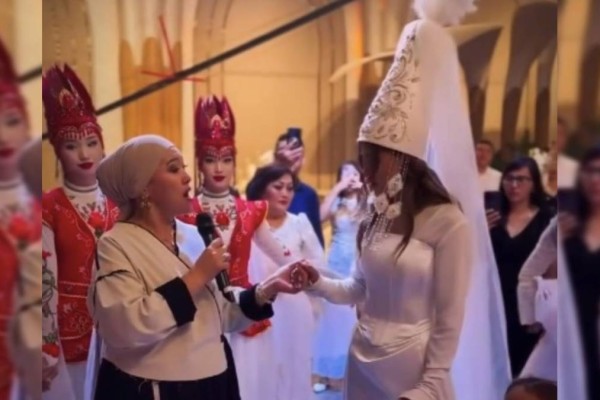 «Байға тиген сайын ұзататын салт жоқ»: Қызын ұзатқан Наркенже Серікбаева айтылған сындарға жауап берді