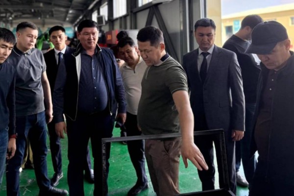 Абай облысының делегациясы Түркістанда: агрокешендерді аралап, Кореямен әріптестікті талқылады
