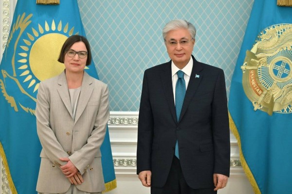 Қасым-Жомарт Тоқаев Қызыл крест басшысымен не туралы сөйлесті?