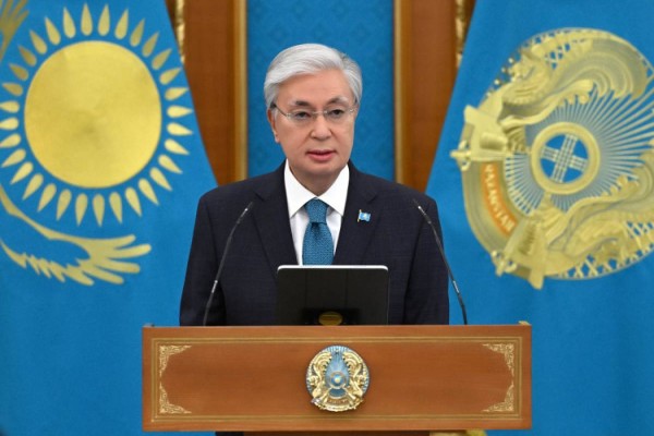 Тоқаев әйелдердің ел дамуындағы рөлін атап өтті