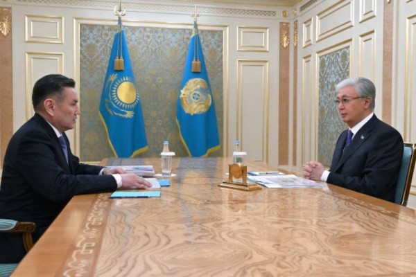 Мемлекет басшысы Шығыс Қазақстан облысының әкімі Нұрымбет Сақтағановты қабылдады