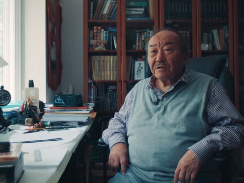 «Дін — халықтың басты мәселесі емес»: Мұхтар Мағауин соңғы сұхбаттарында не айтты?