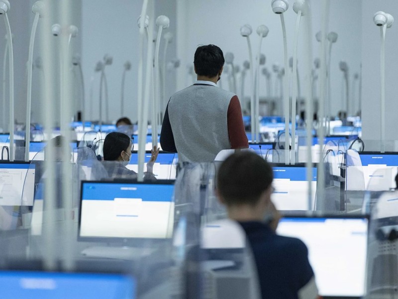 ҰБТ-2025: Ережені бұзған 423 талапкер шеттетілді, 70% шекті баллдан өтті