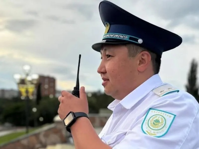 Павлодарлық полицейлер қызметтік итті туған күнімен құттықтады