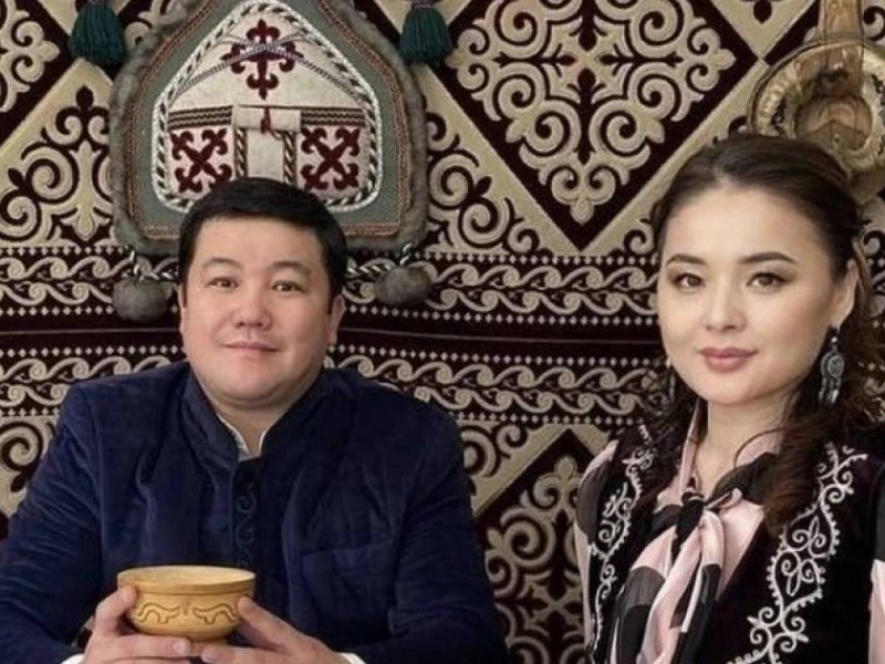 «Тұрсынбекің өзінен сұраңыздар»: Мөлдір Мұқанова ажырасу жайлы сұраққа жауап берді