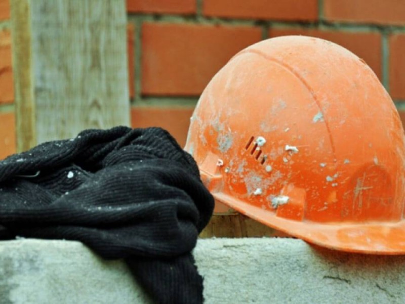 Жарты жылда өндірістен 584 адам жарақат алып, 77-сі қайтыс болды