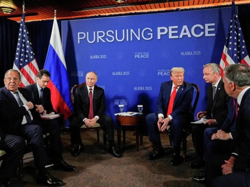 Трамп Путинмен Украина мәселесі бойынша келісімге келе алмағанын айтты