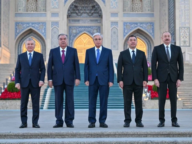 Осман Құраны, 114 көне кітап: Орталық Азия мен Әзербайжан көшбасшылары қасиетті ислам орталығына барды