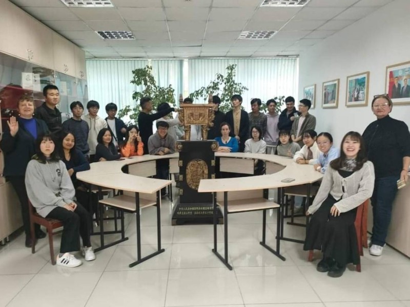 Национальные праздники Казахстана в воспитательной работе: адаптация студентов к культурной среде.