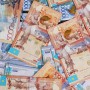 Енді ескі 5000 теңгемен есеп айырыса алмаймыз. Қалай айырбастауға болады?